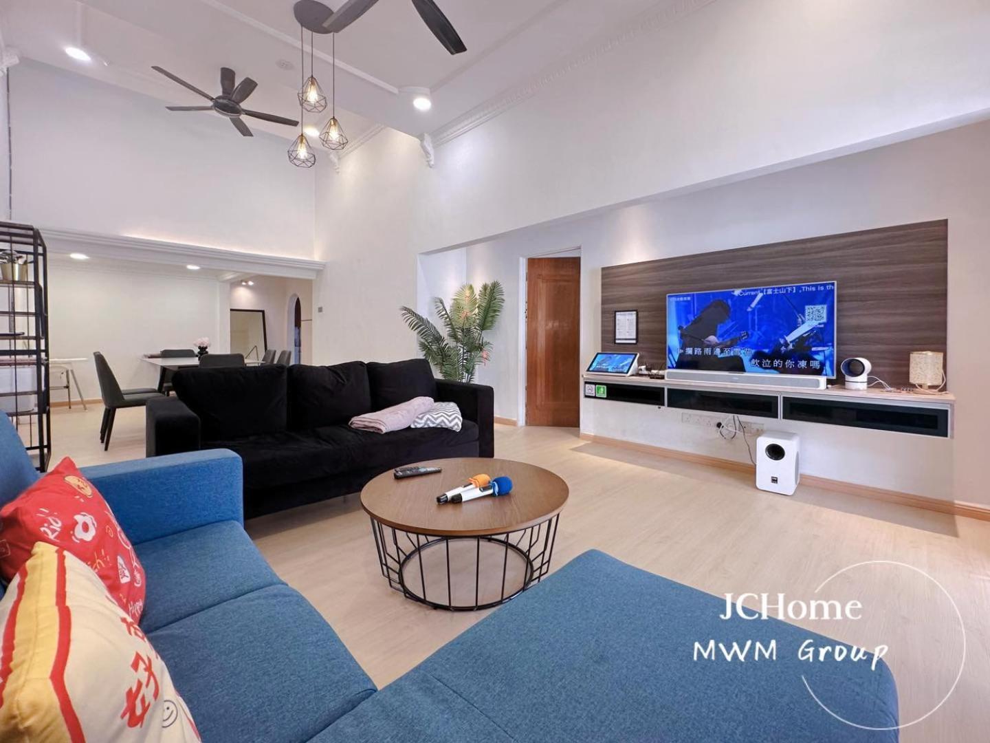 Molek House 12pax Ktv Bbq Rumah percutian Johor Bahru