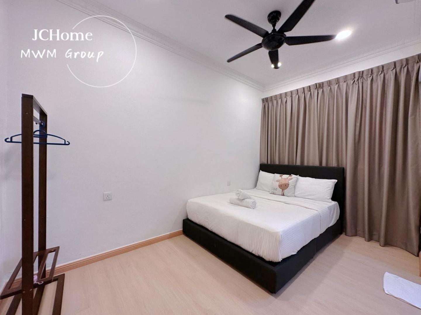 Rumah liburan Molek House 12pax Ktv Bbq *
